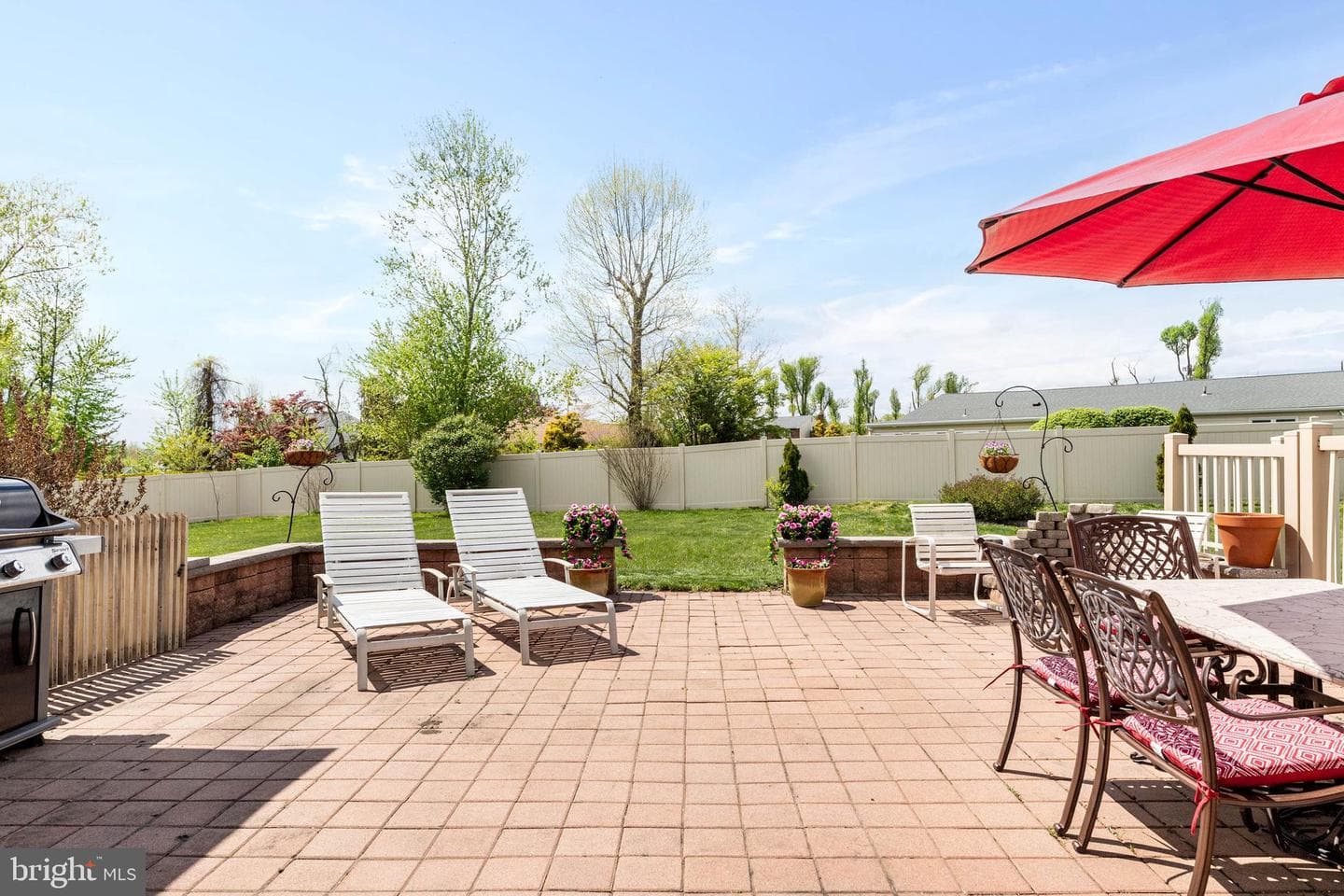 22 Russell Place photo 51