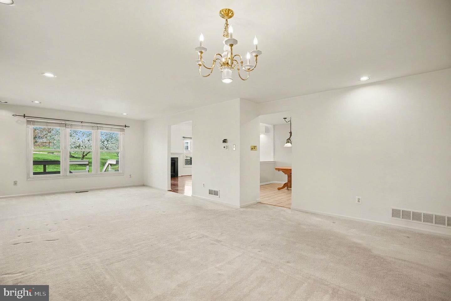 129 Pinecrest Lane photo 11