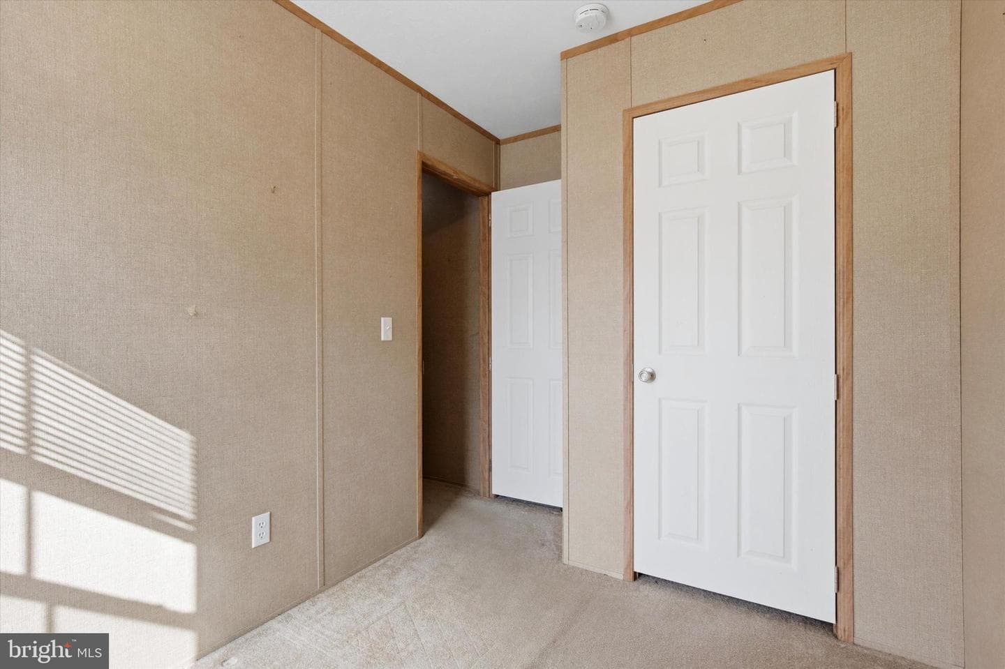 77 Ivy Circle photo 28