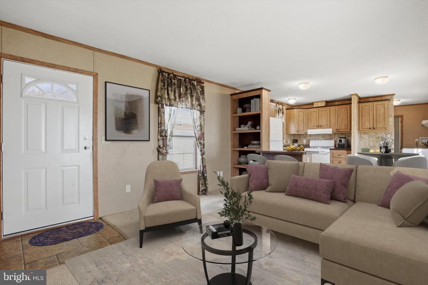 77 Ivy Circle photo 5