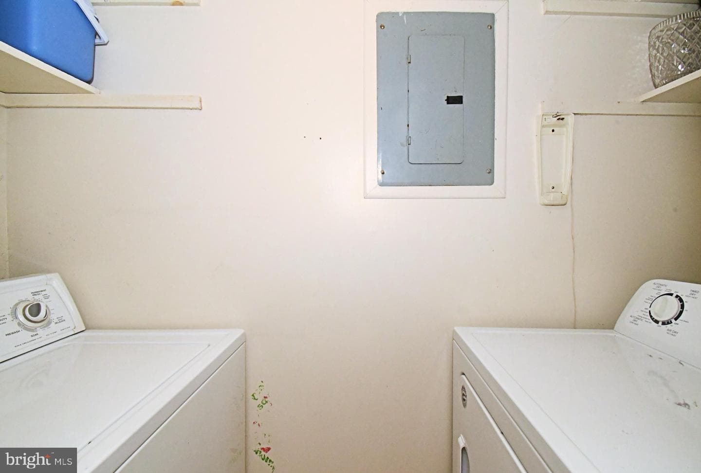 216 Stockton Court photo 22