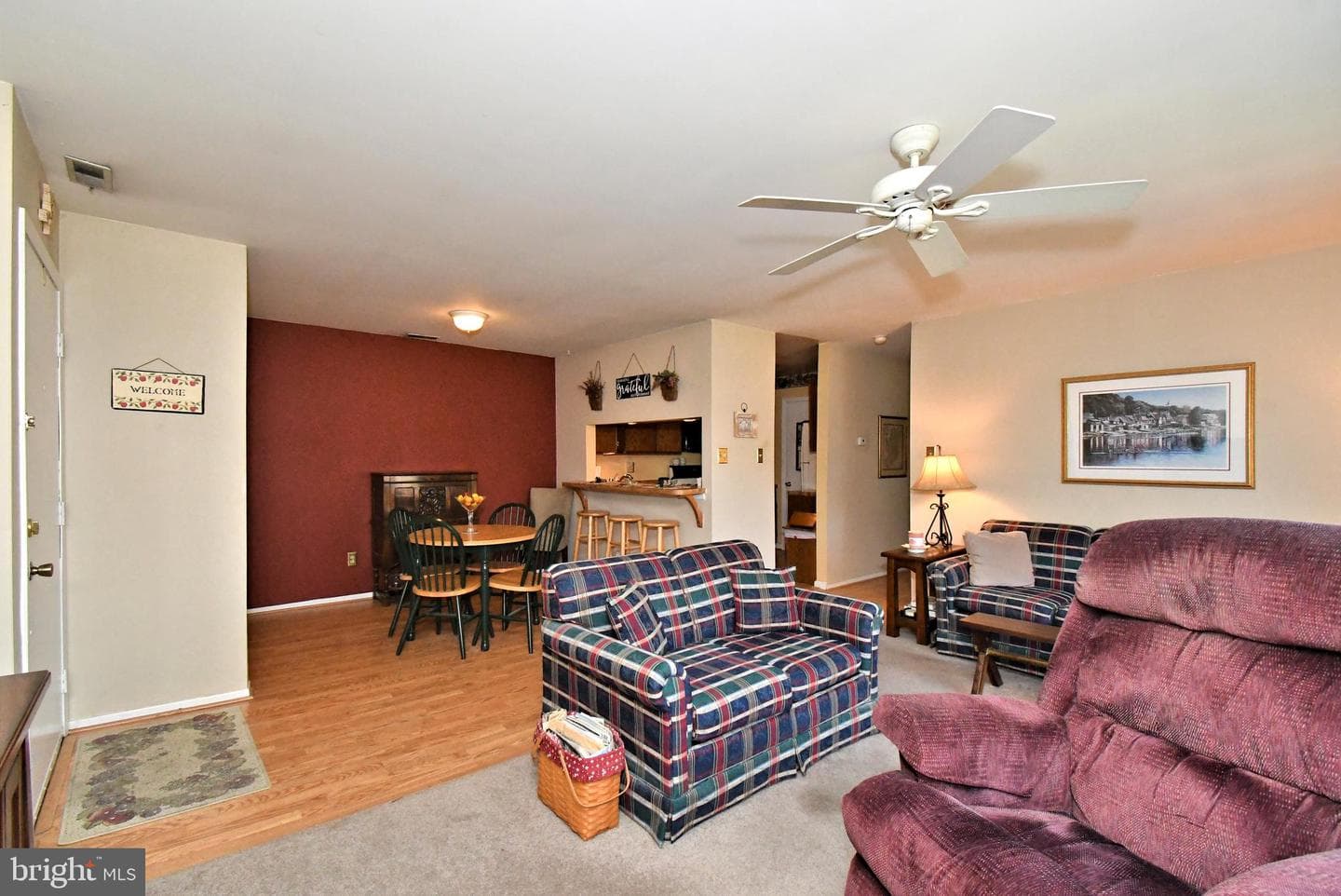 216 Stockton Court photo 9