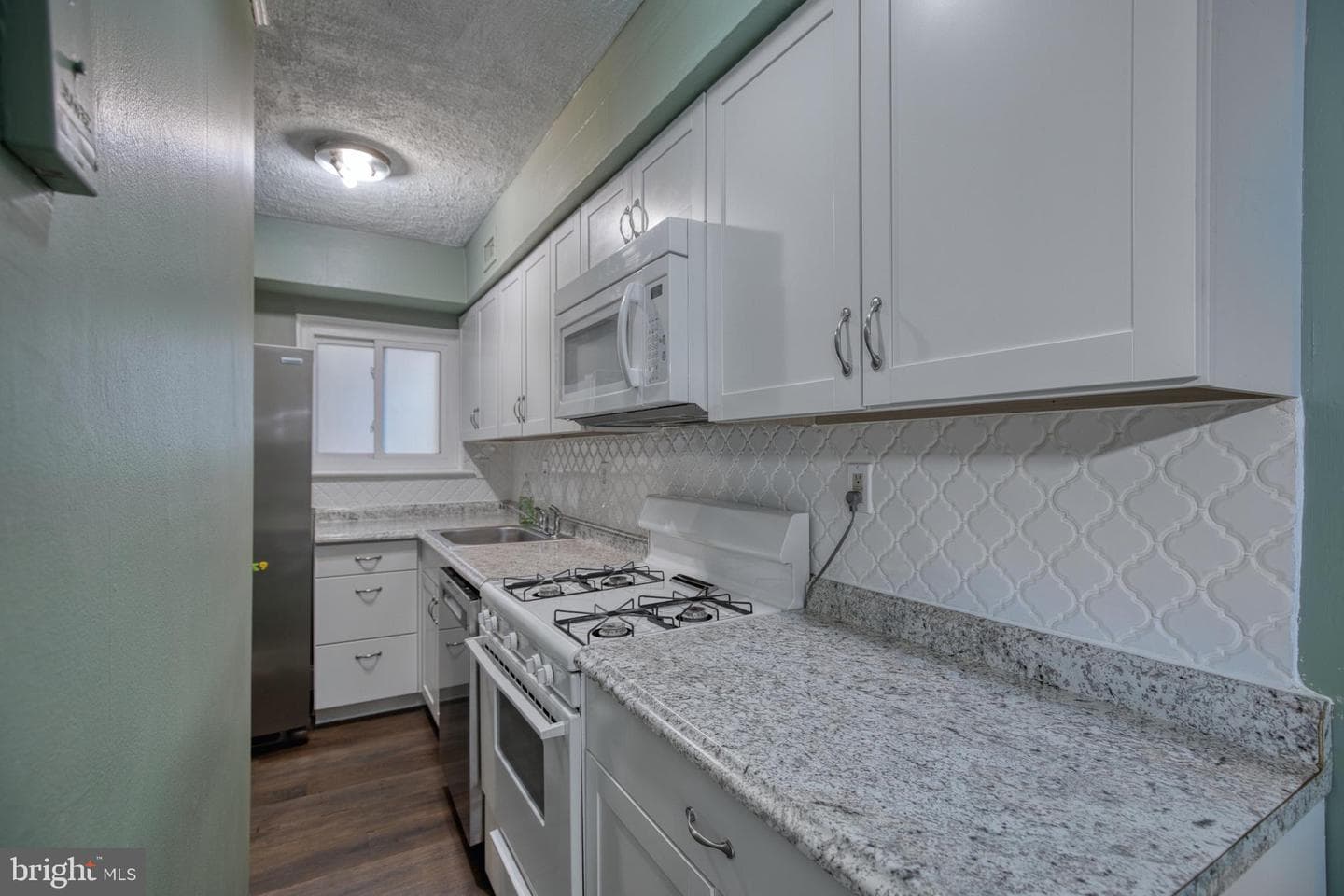 306 Centre Avenue photo 5