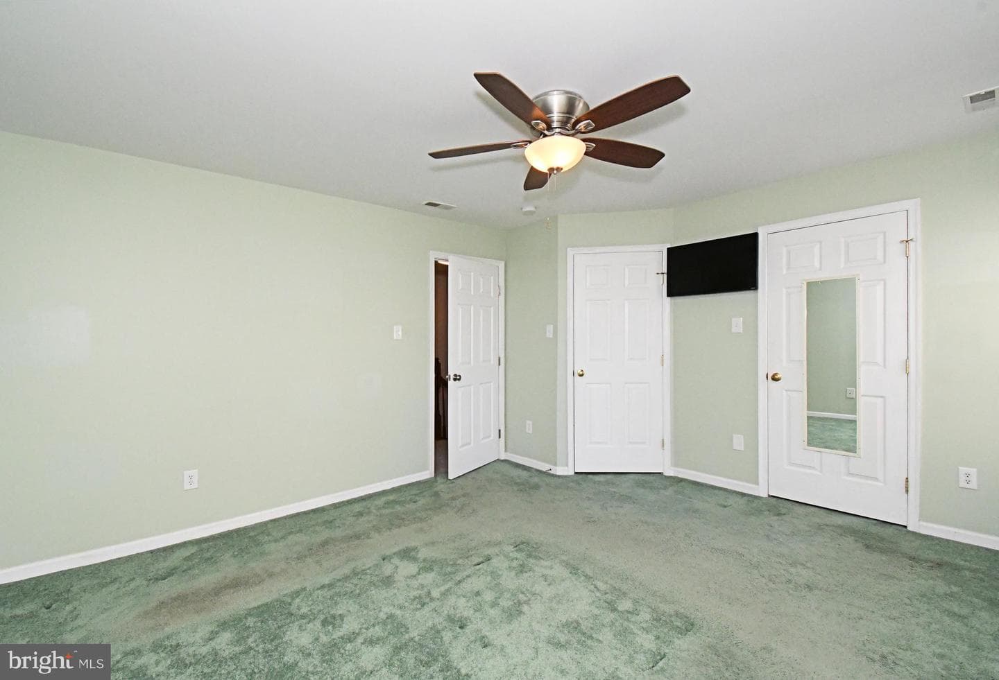402 Jene Court photo 34