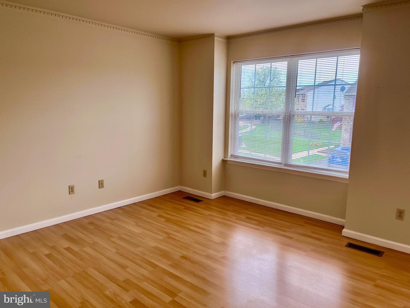 4253 Red Oak Court photo 17