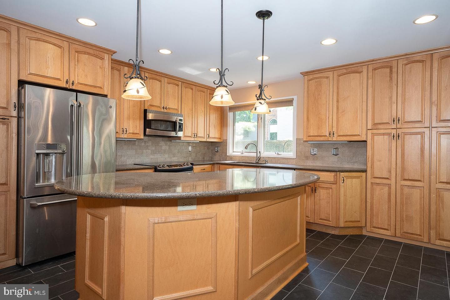 9315 Eagle View Drive photo 23