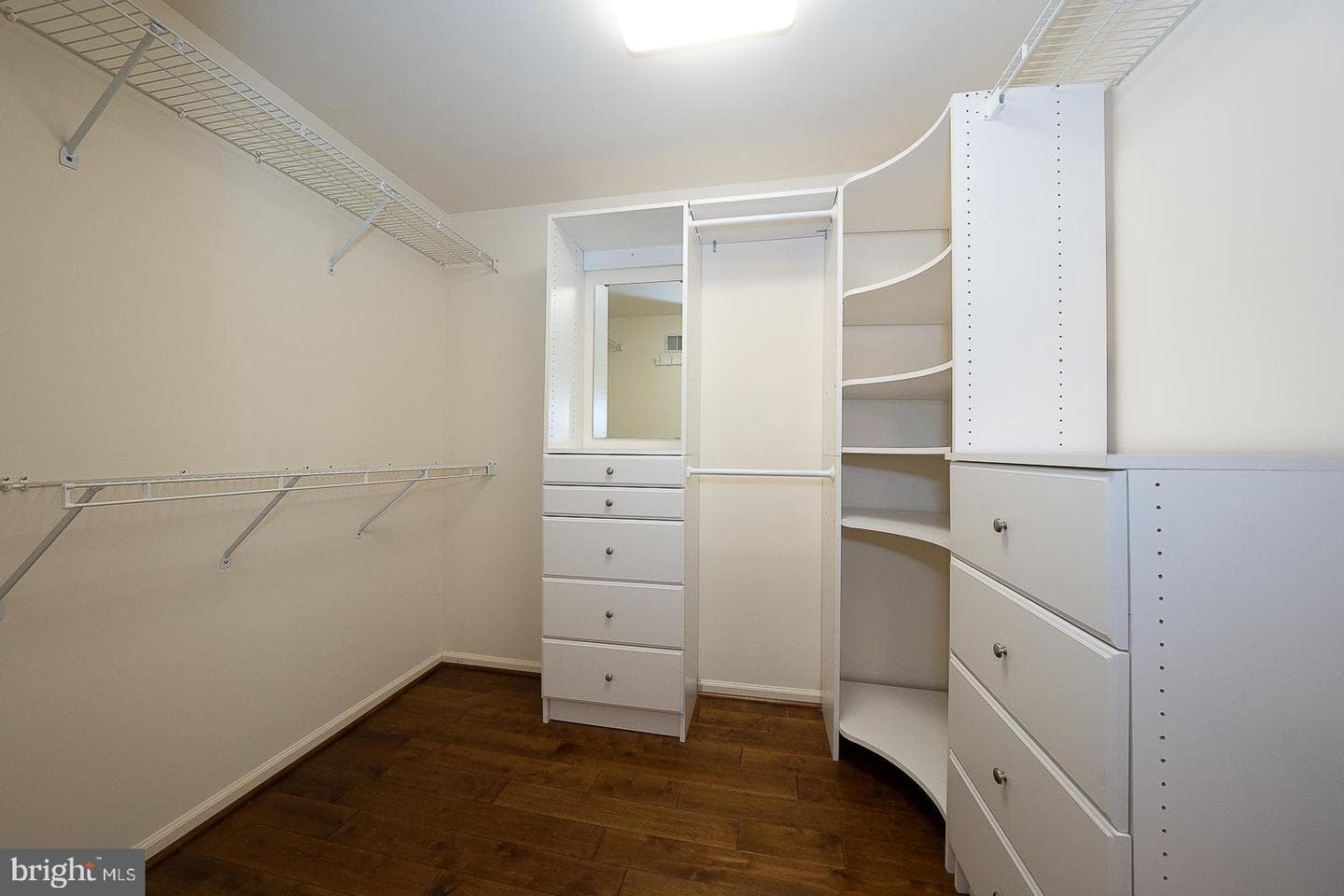 9315 Eagle View Drive photo 36