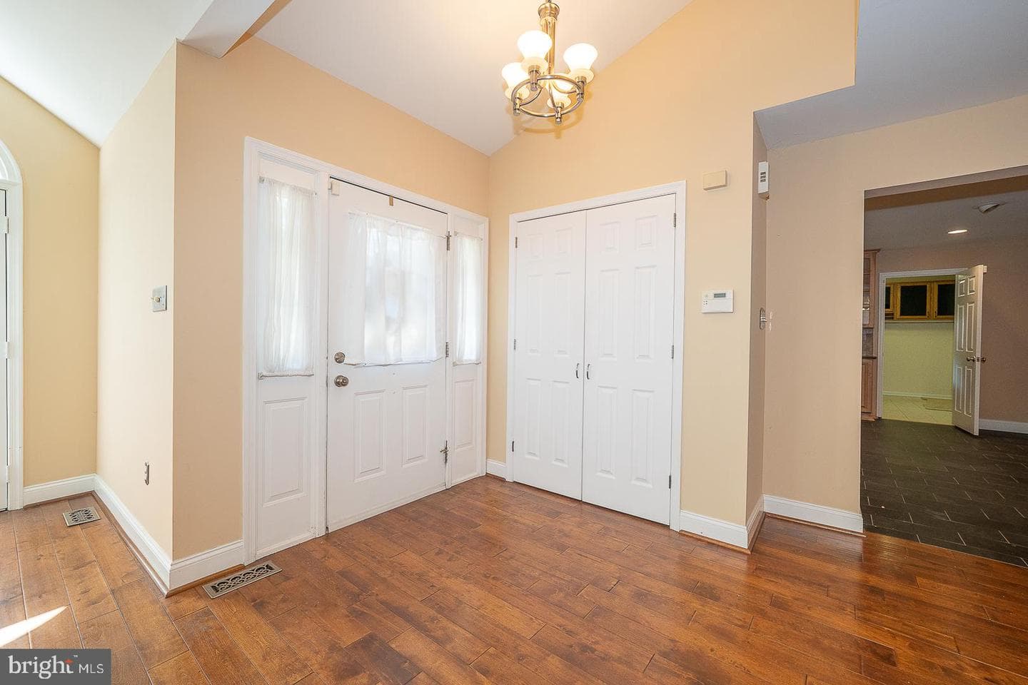 9315 Eagle View Drive photo 8