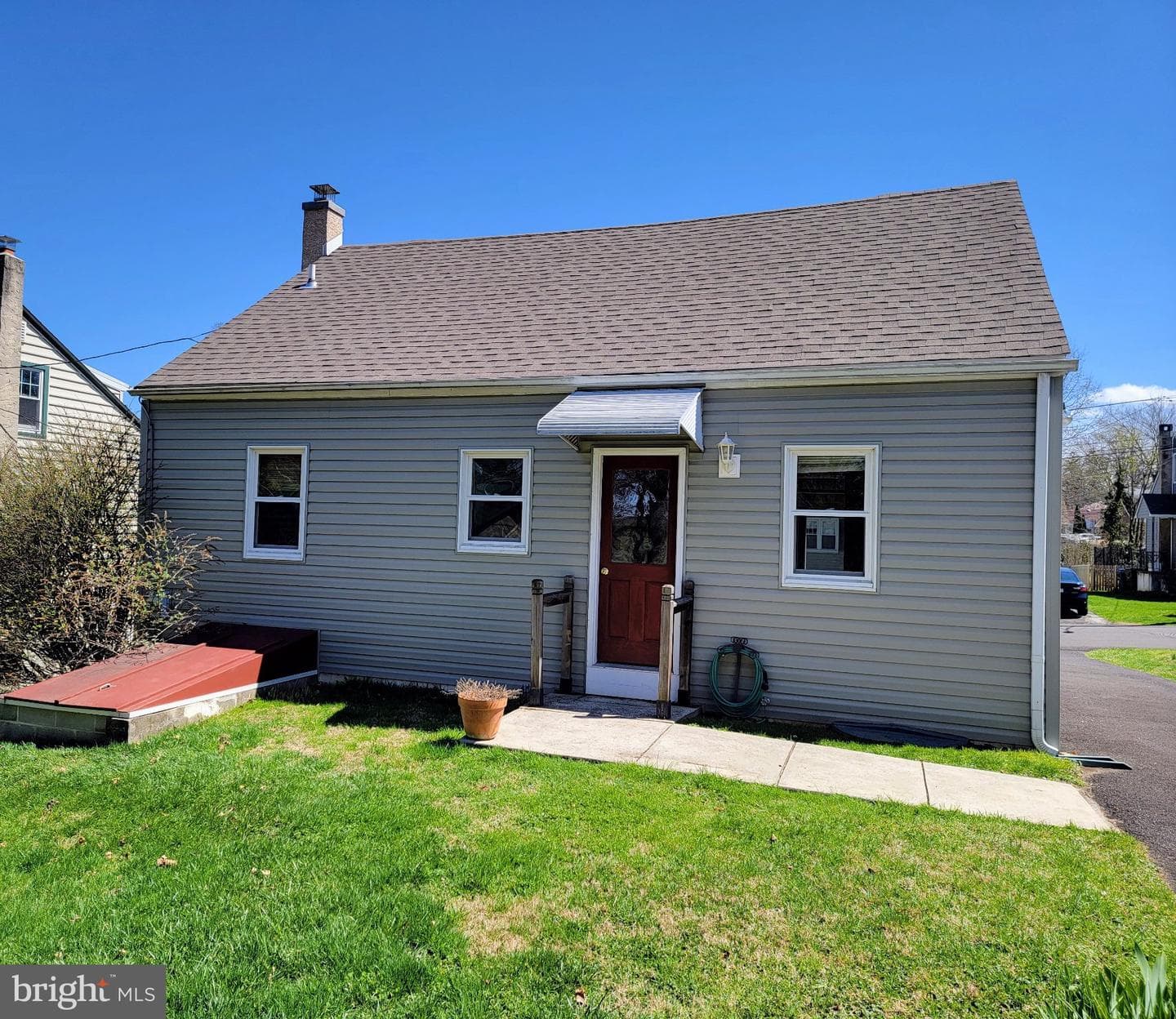 436 Penn Avenue photo 4