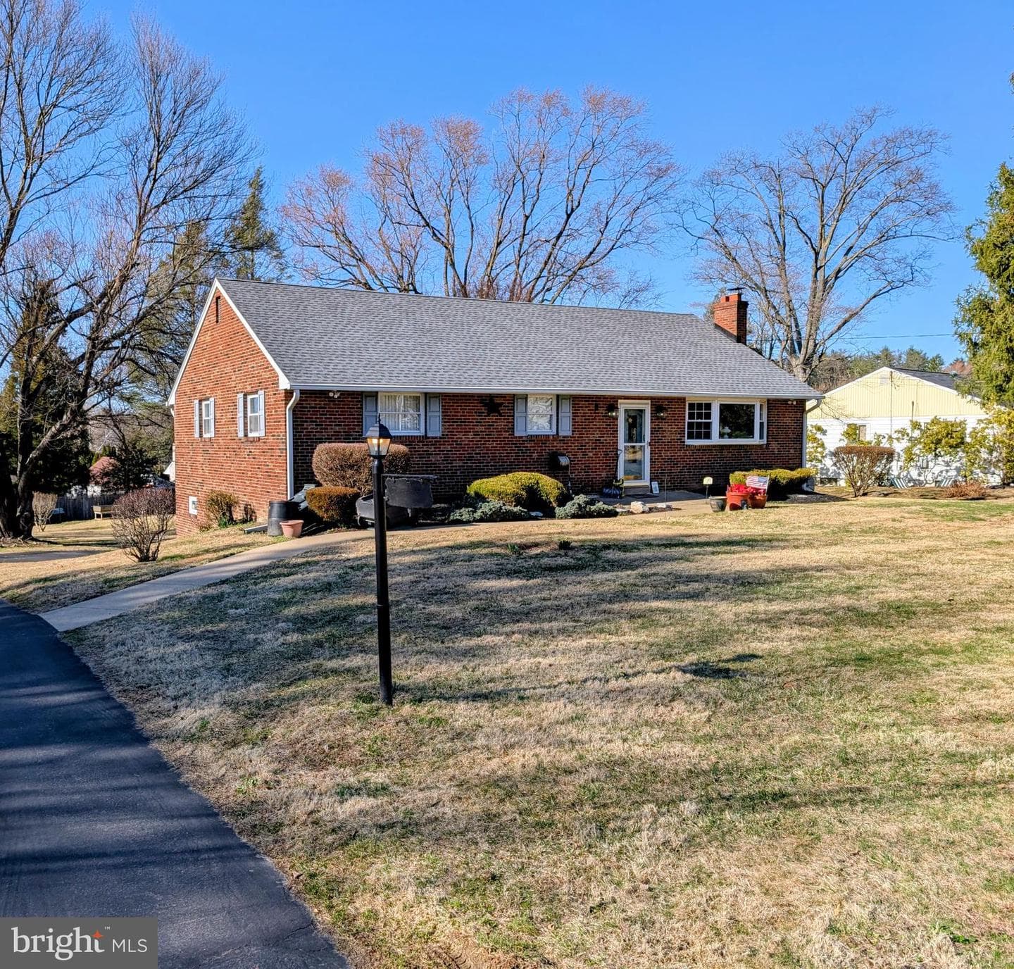 3464 Hillcroft Road photo 4