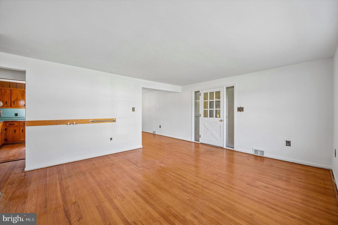 425 Pastell Lane photo 3