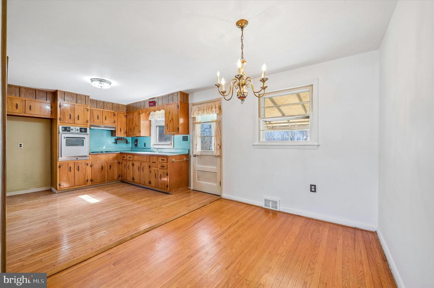 425 Pastell Lane photo 7