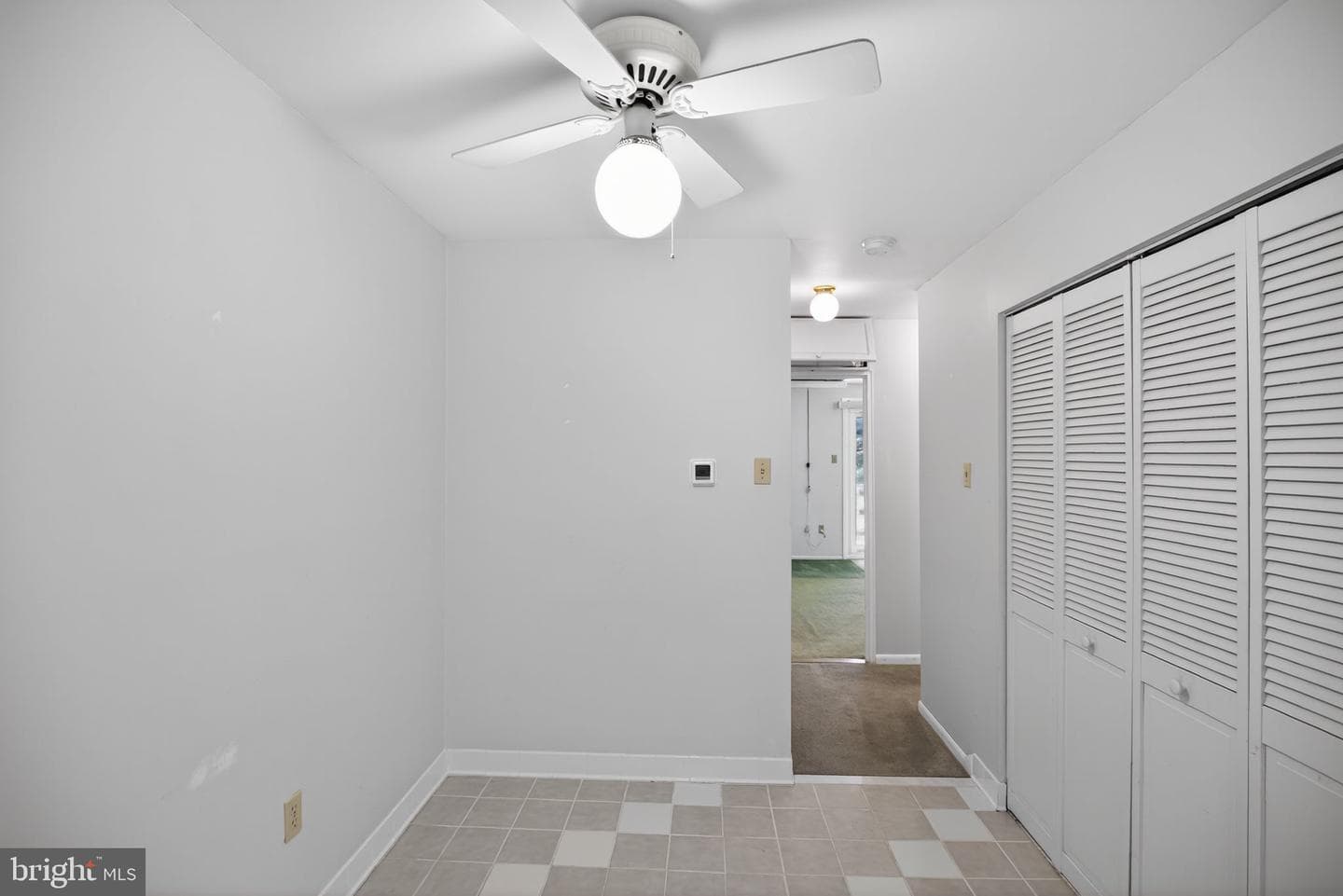 111 Hampstead Drive #111 photo 20