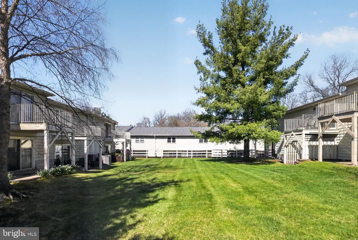 111 Hampstead Drive #111 photo 29