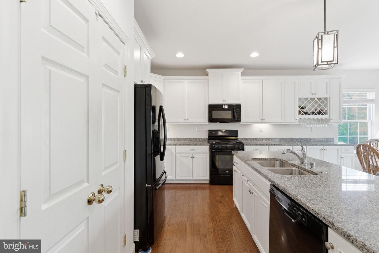 126 Bayhill Drive photo 7