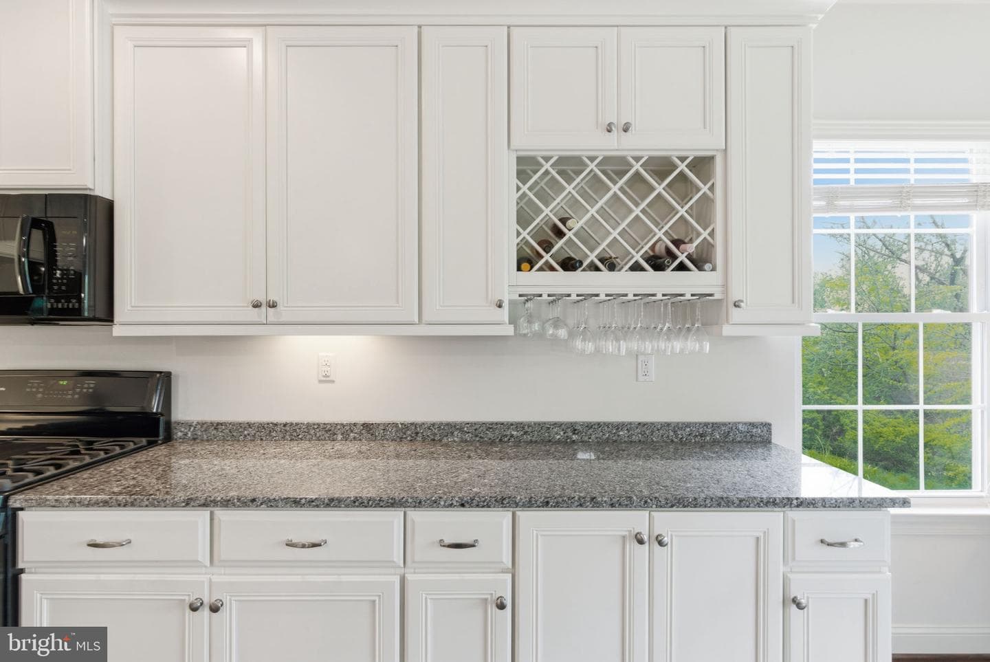 126 Bayhill Drive photo 8