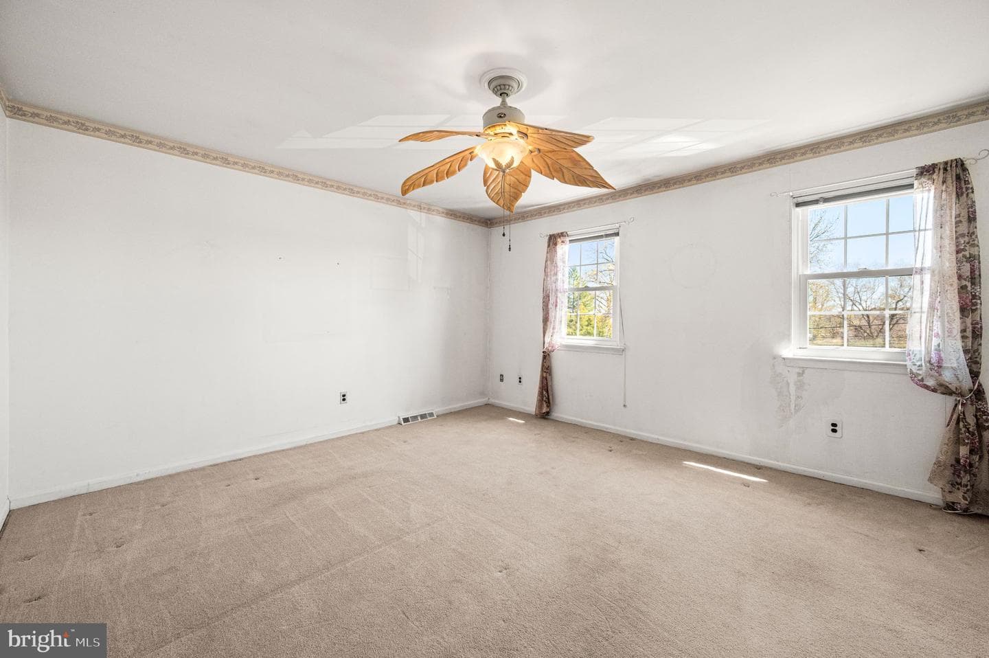 1006 N York Road #14 photo 14