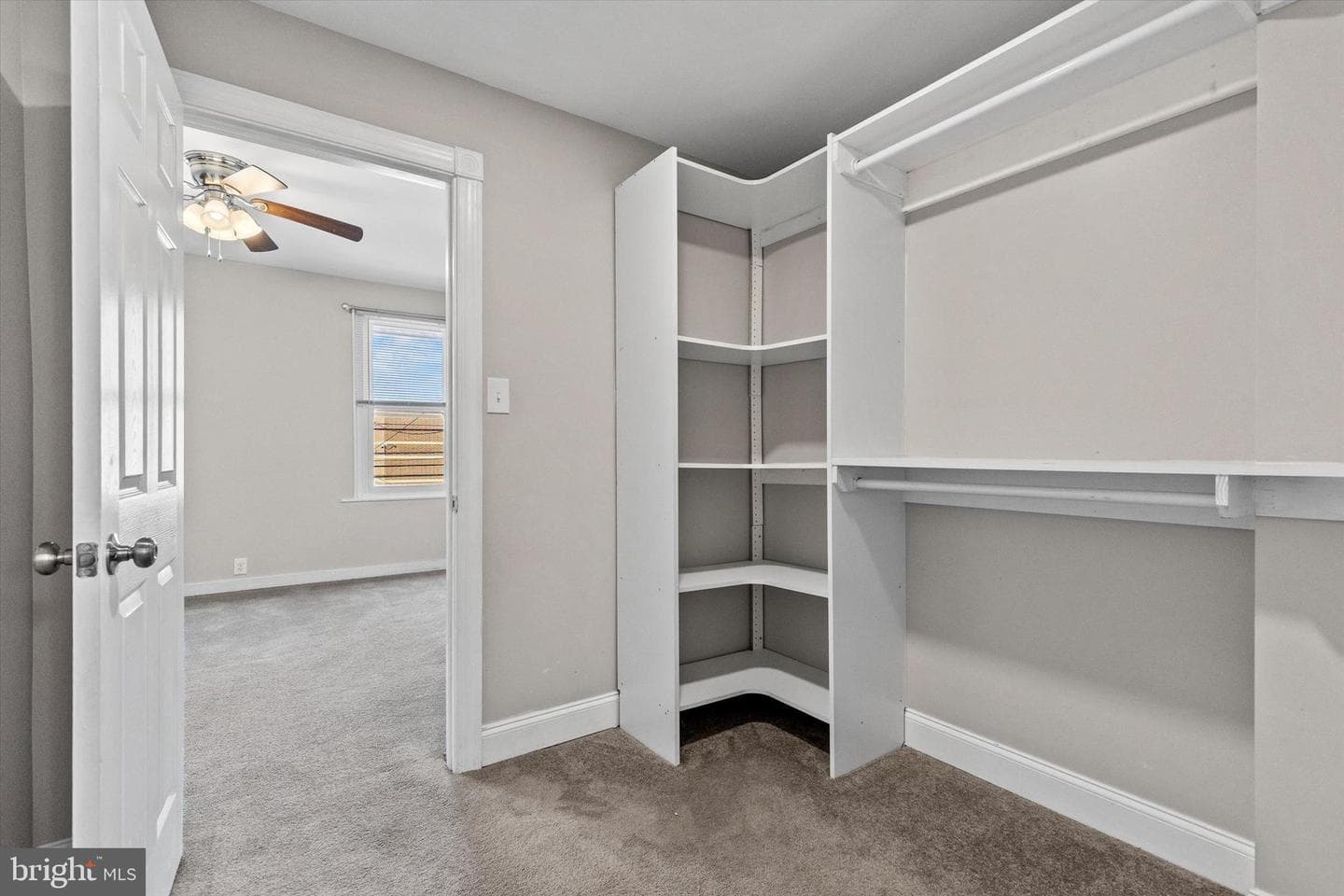 218 Forrest Avenue photo 21