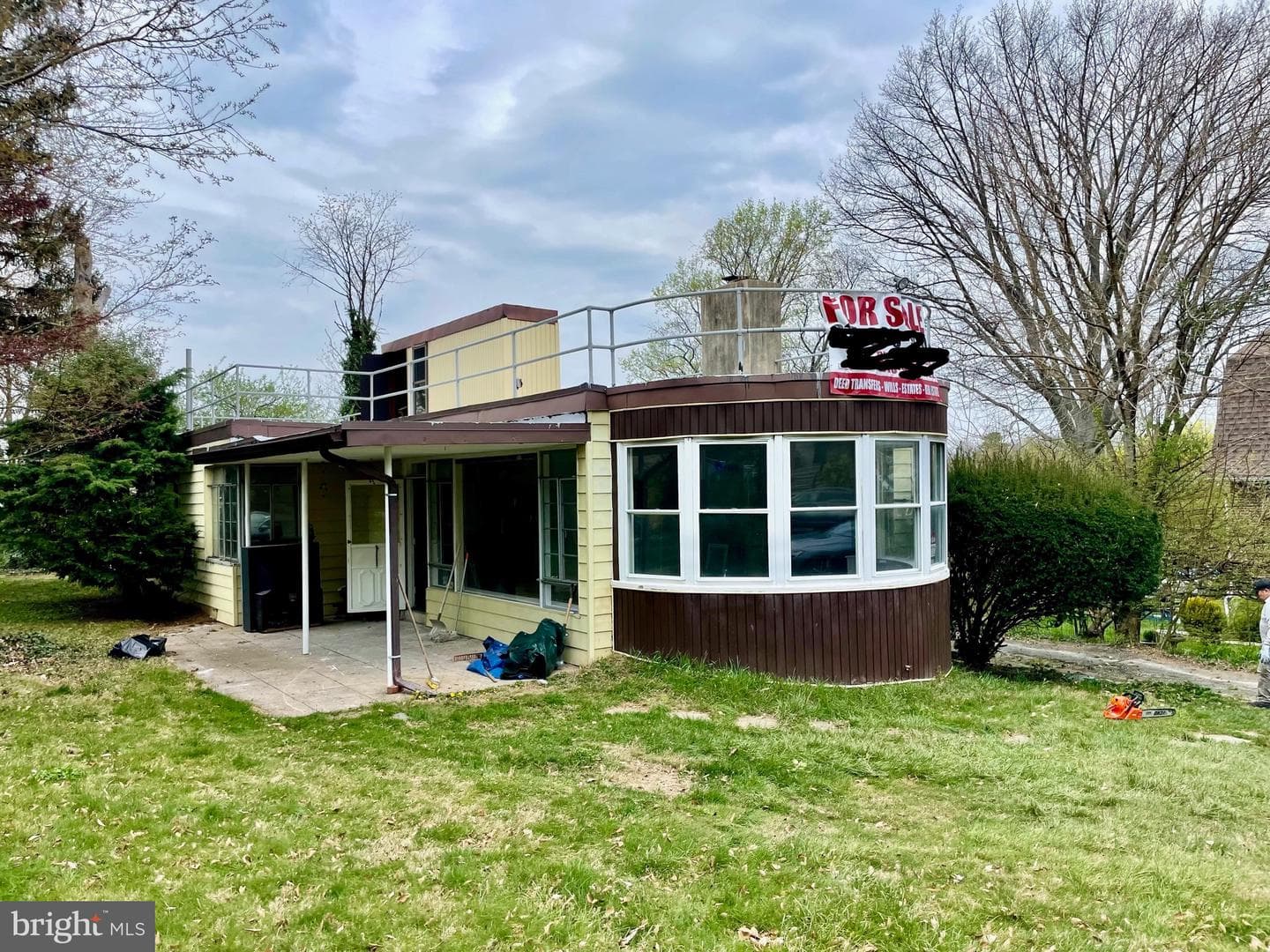 119 Robbins Avenue photo 3