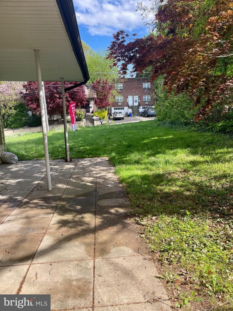 119 Robbins Avenue photo 64