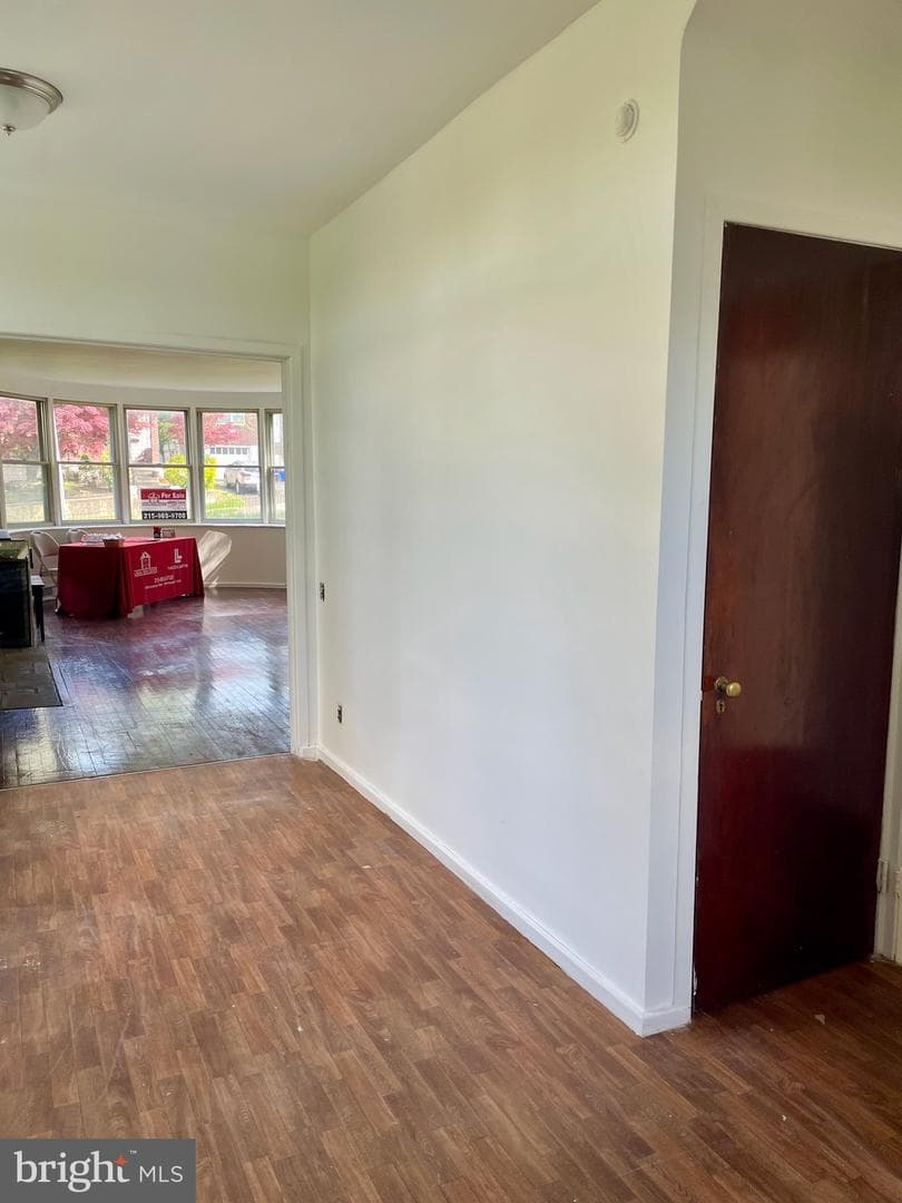 119 Robbins Avenue photo 8
