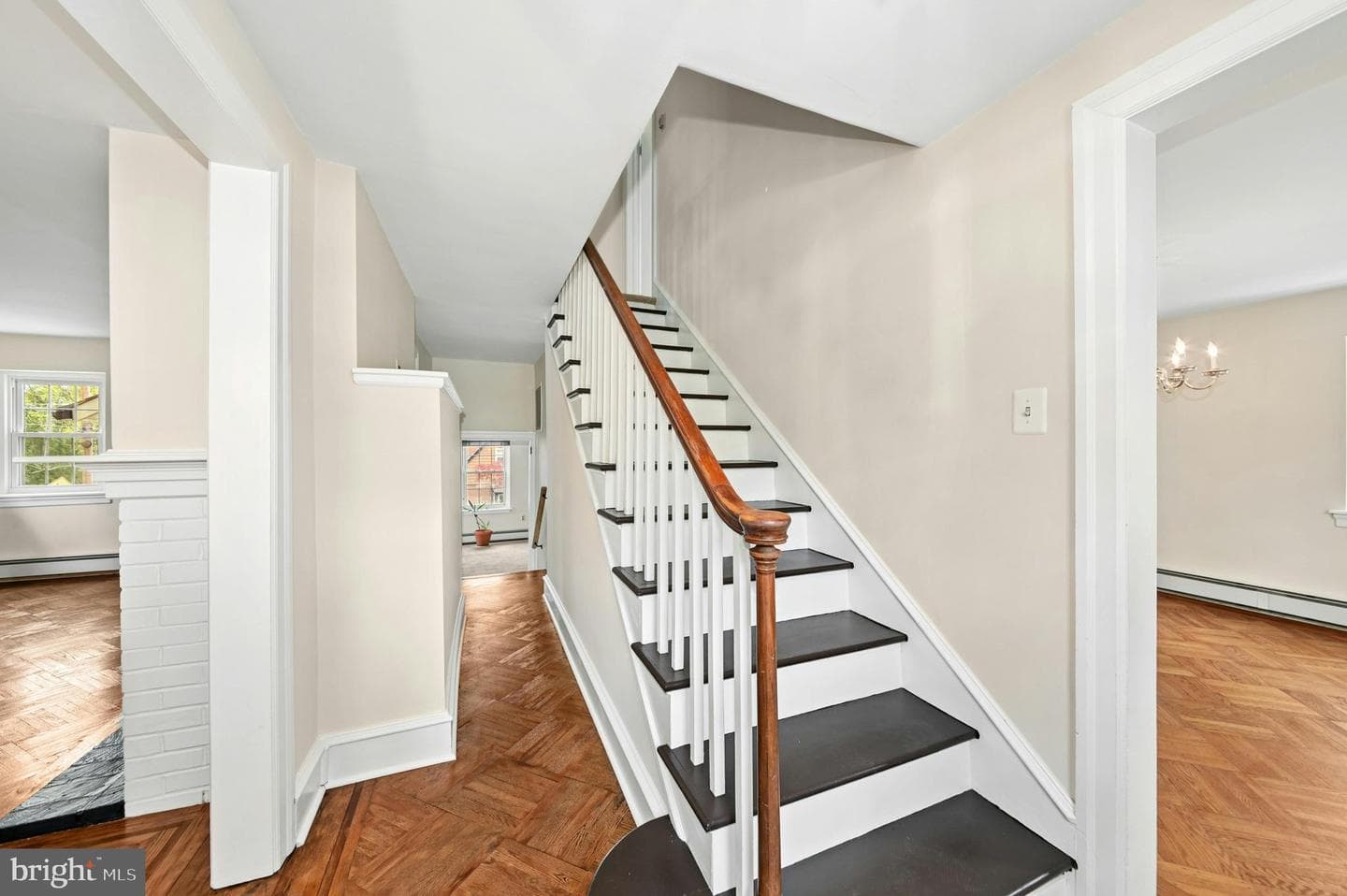 2301 Coles Boulevard photo 6