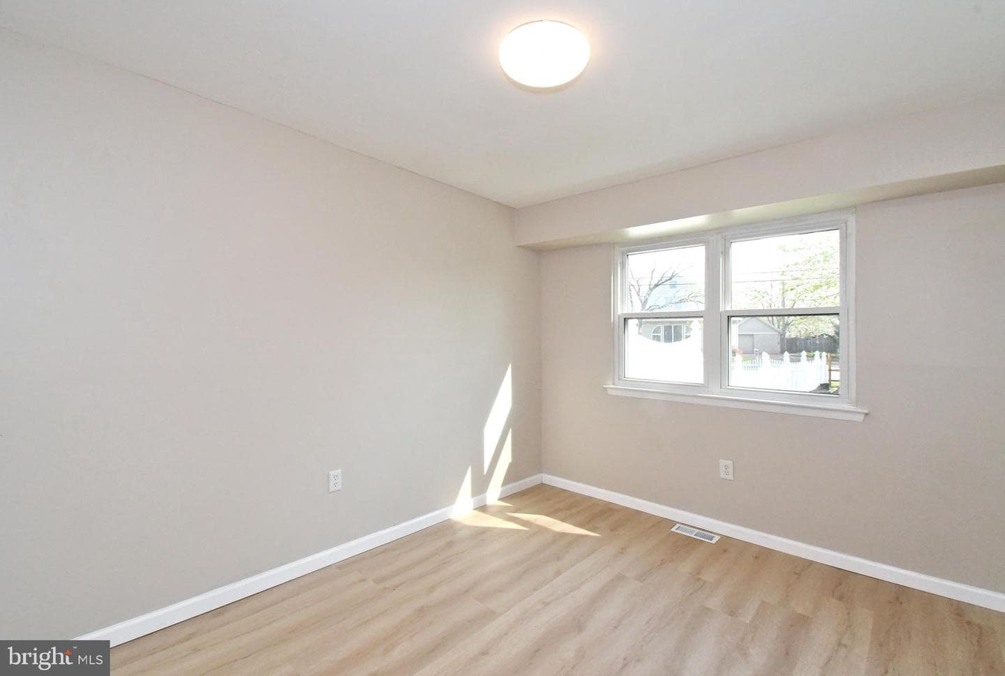 2821 N Ford Drive photo 17