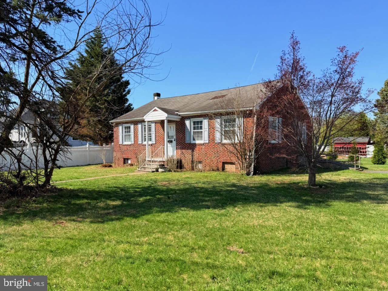 318 Chestnut Street photo 30