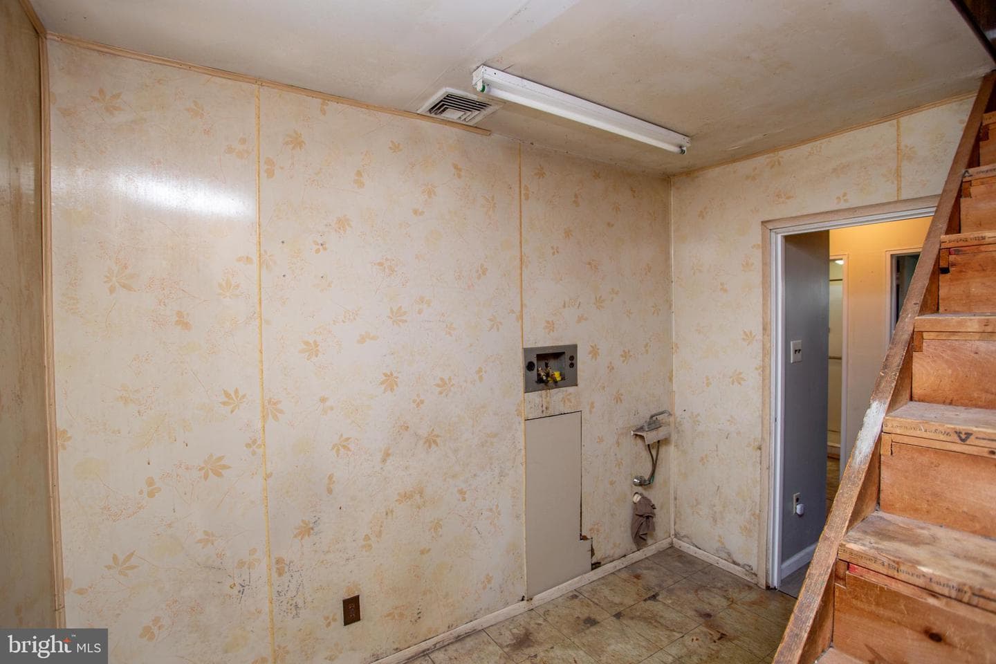 2114 Chestnut photo 22
