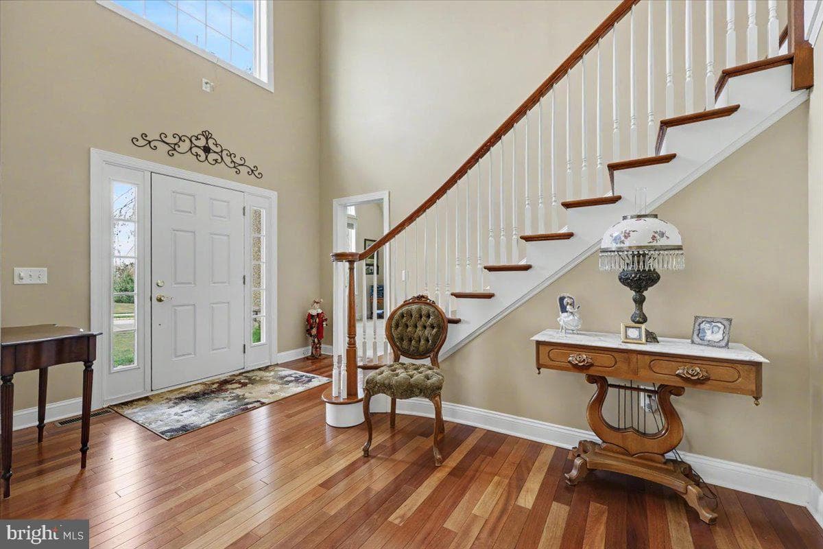 108 Matthew Lane photo 5