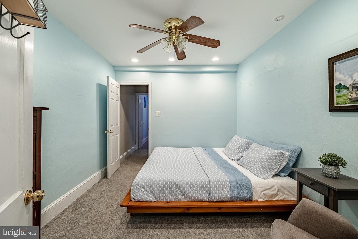 610 N Cannon Avenue photo 10