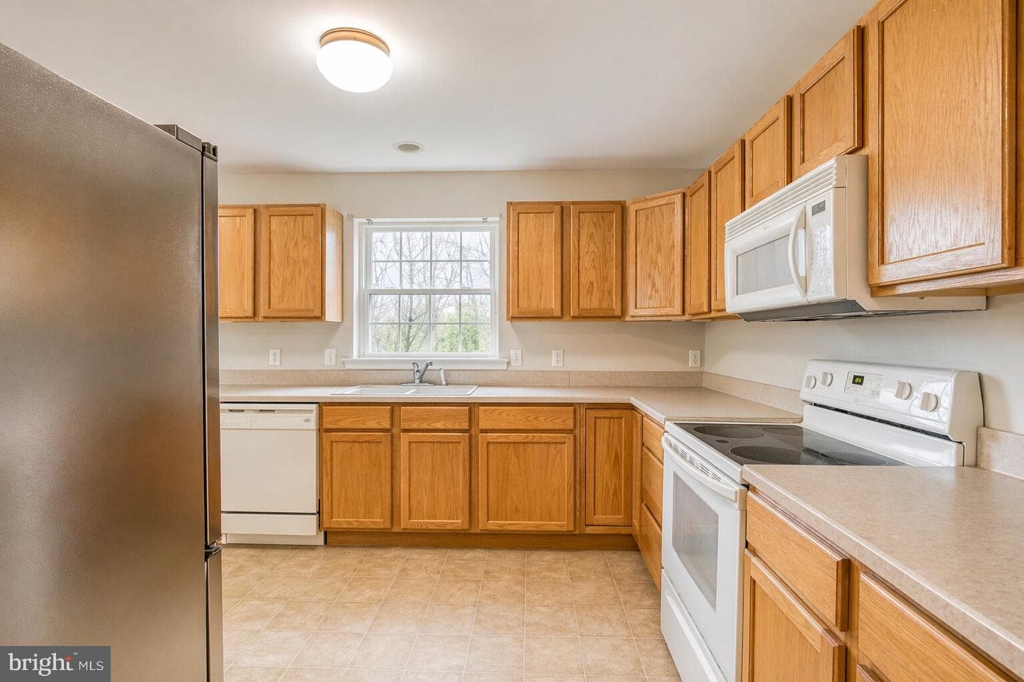 117 W Harmony Drive photo 12