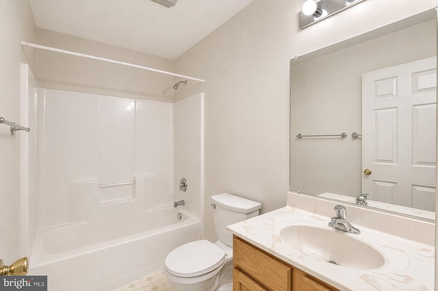 117 W Harmony Drive photo 26