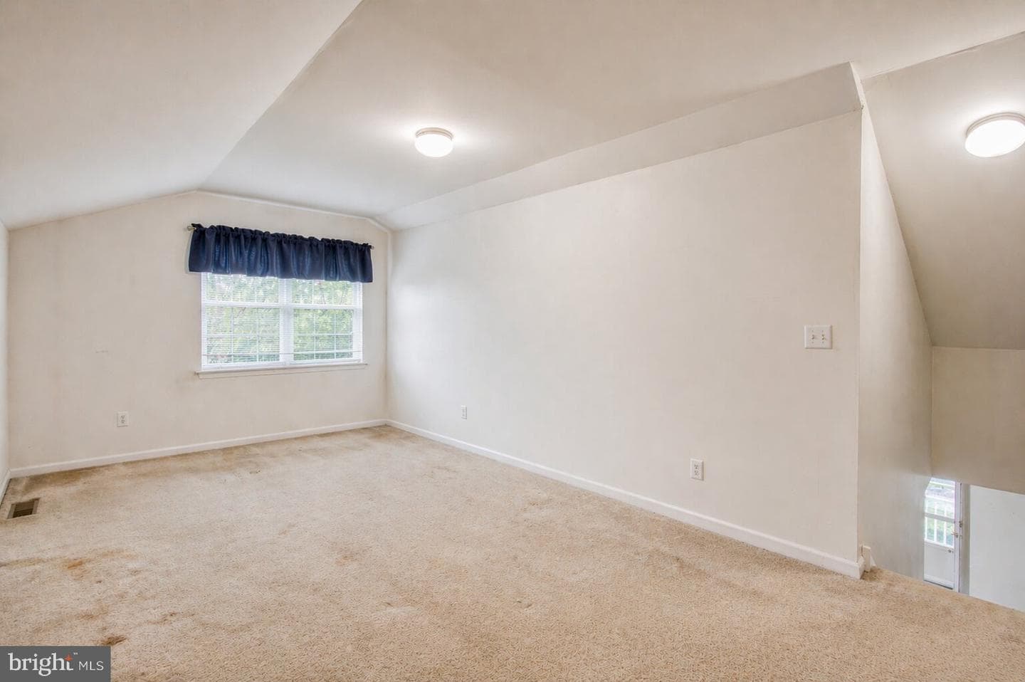 117 W Harmony Drive photo 27