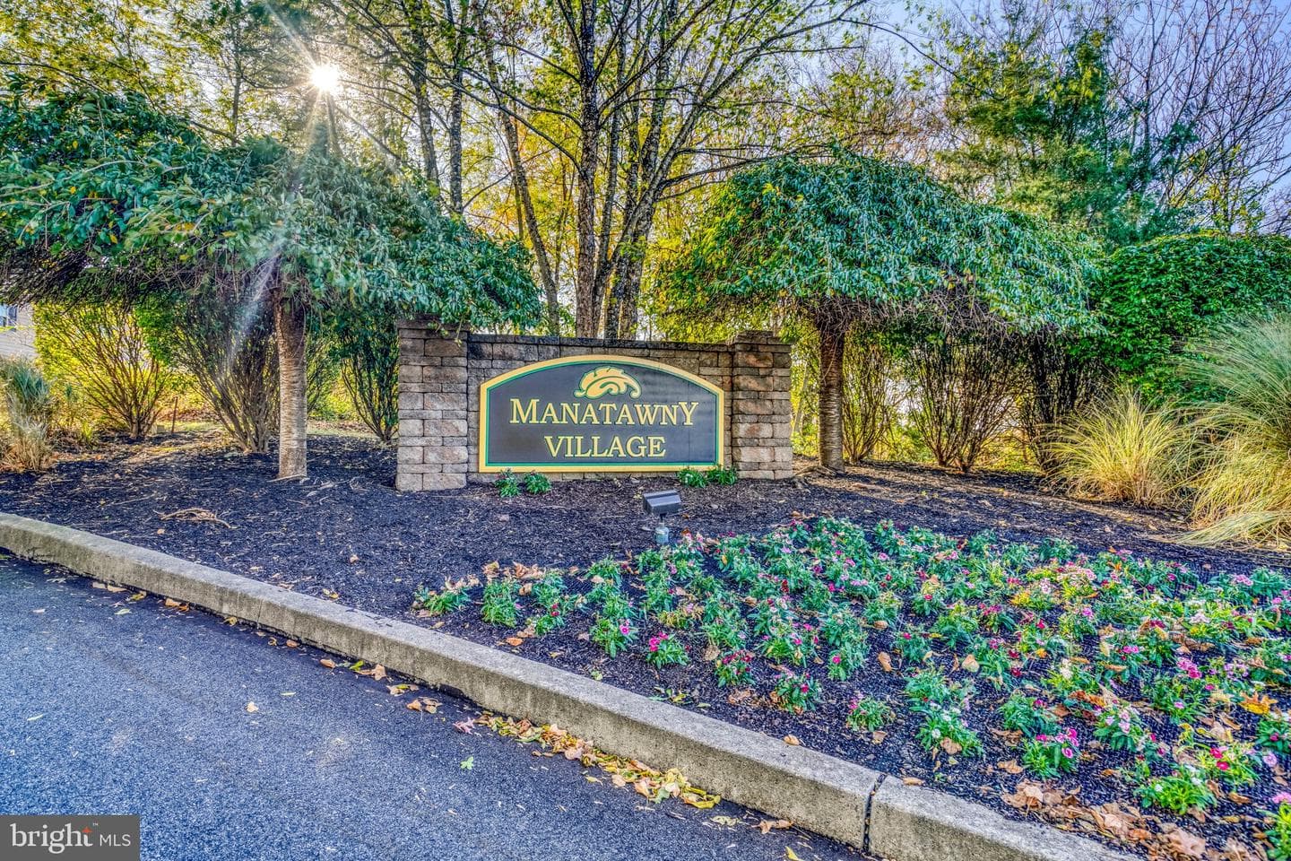 117 W Harmony Drive photo 36