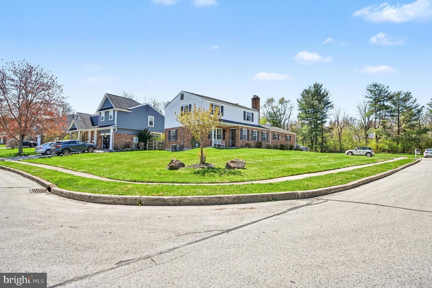 549 Norwyck Drive photo 5