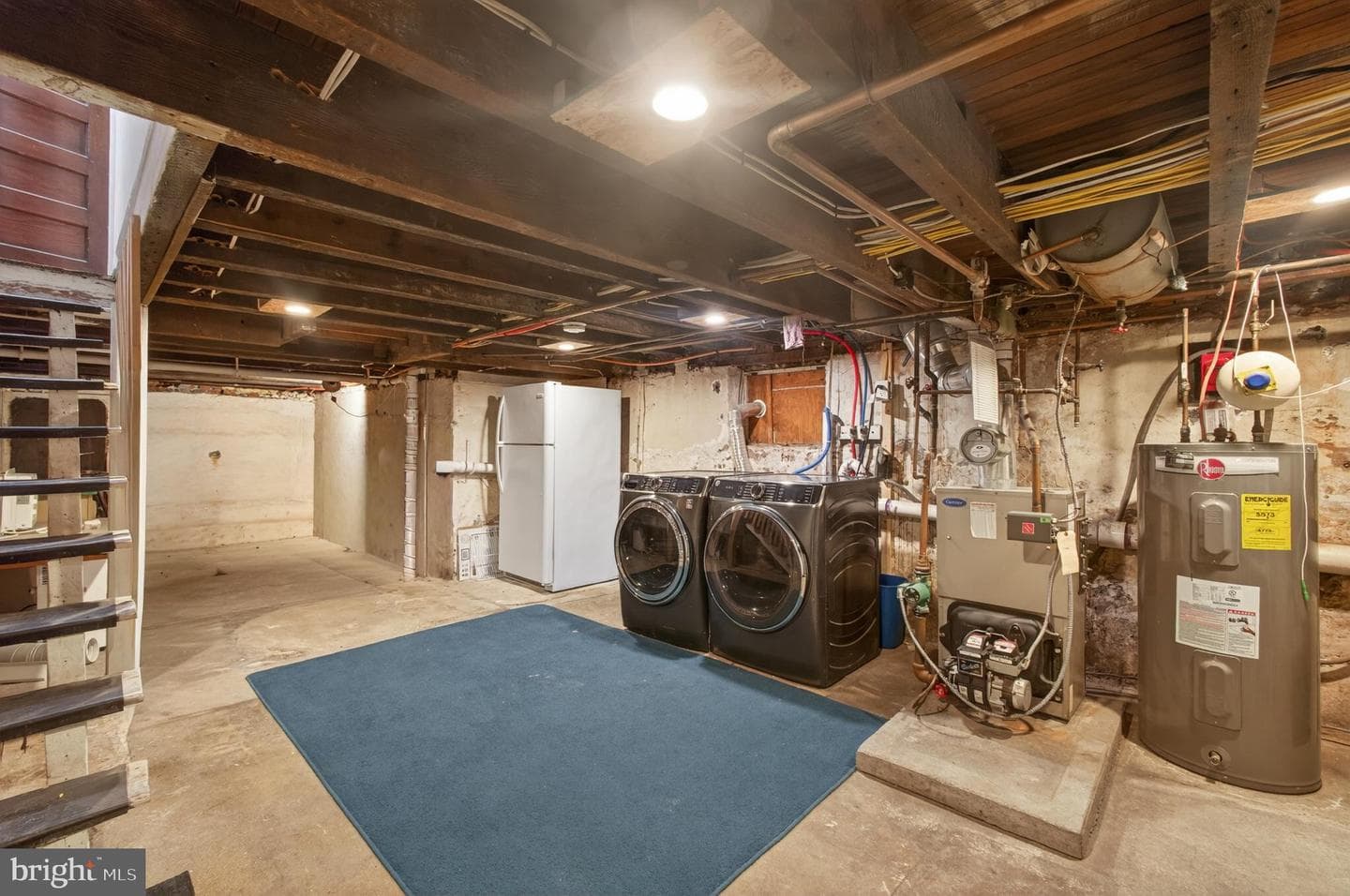 890 South Street photo 24