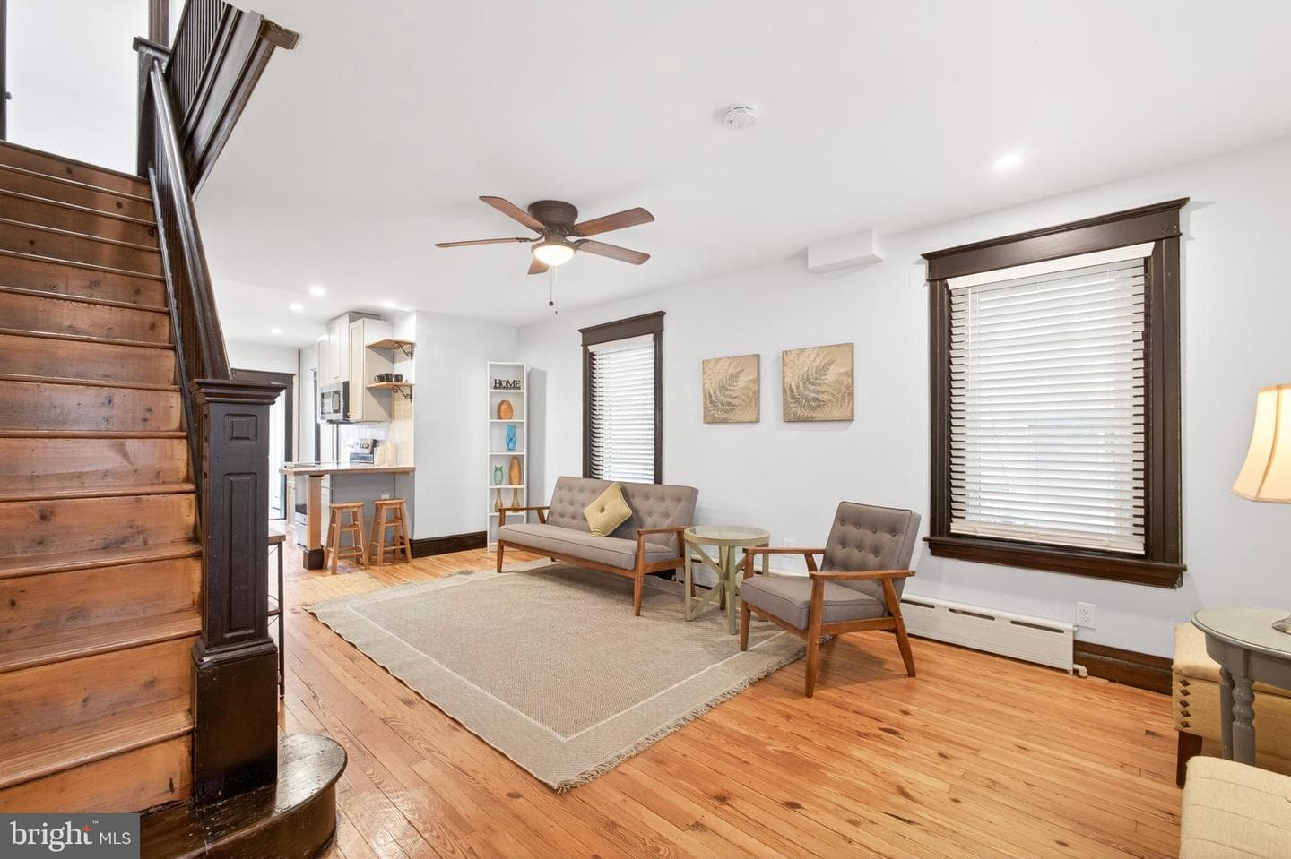 890 South Street photo 4