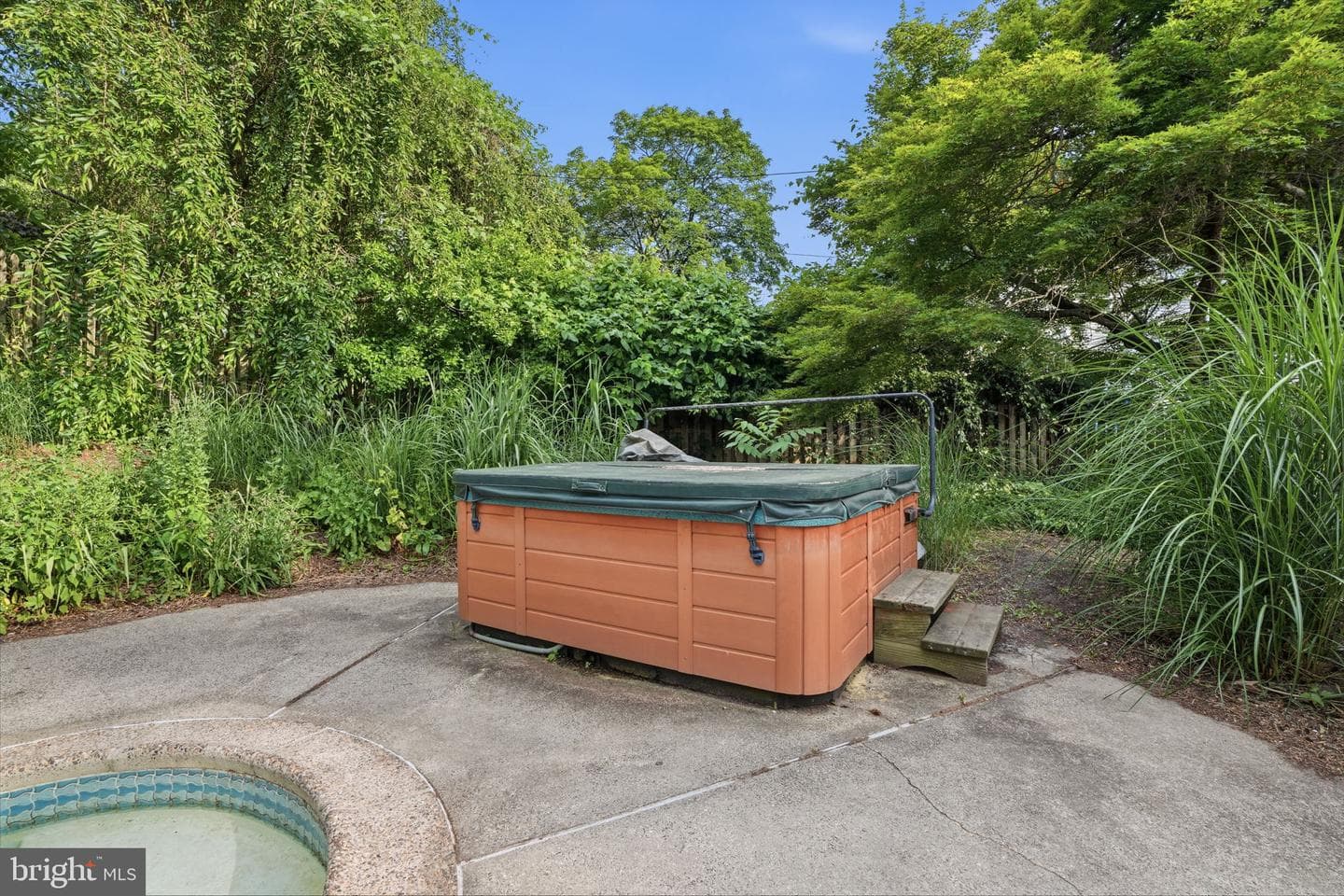 7931 Jenkintown Road photo 35