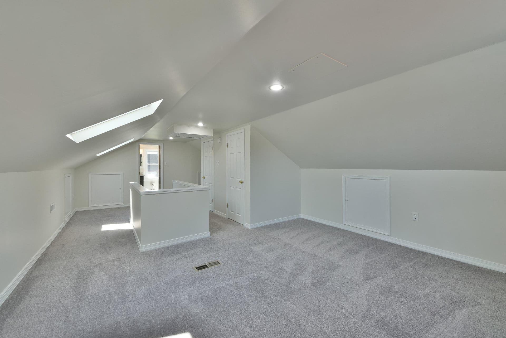 134 Shelmire Street photo 20