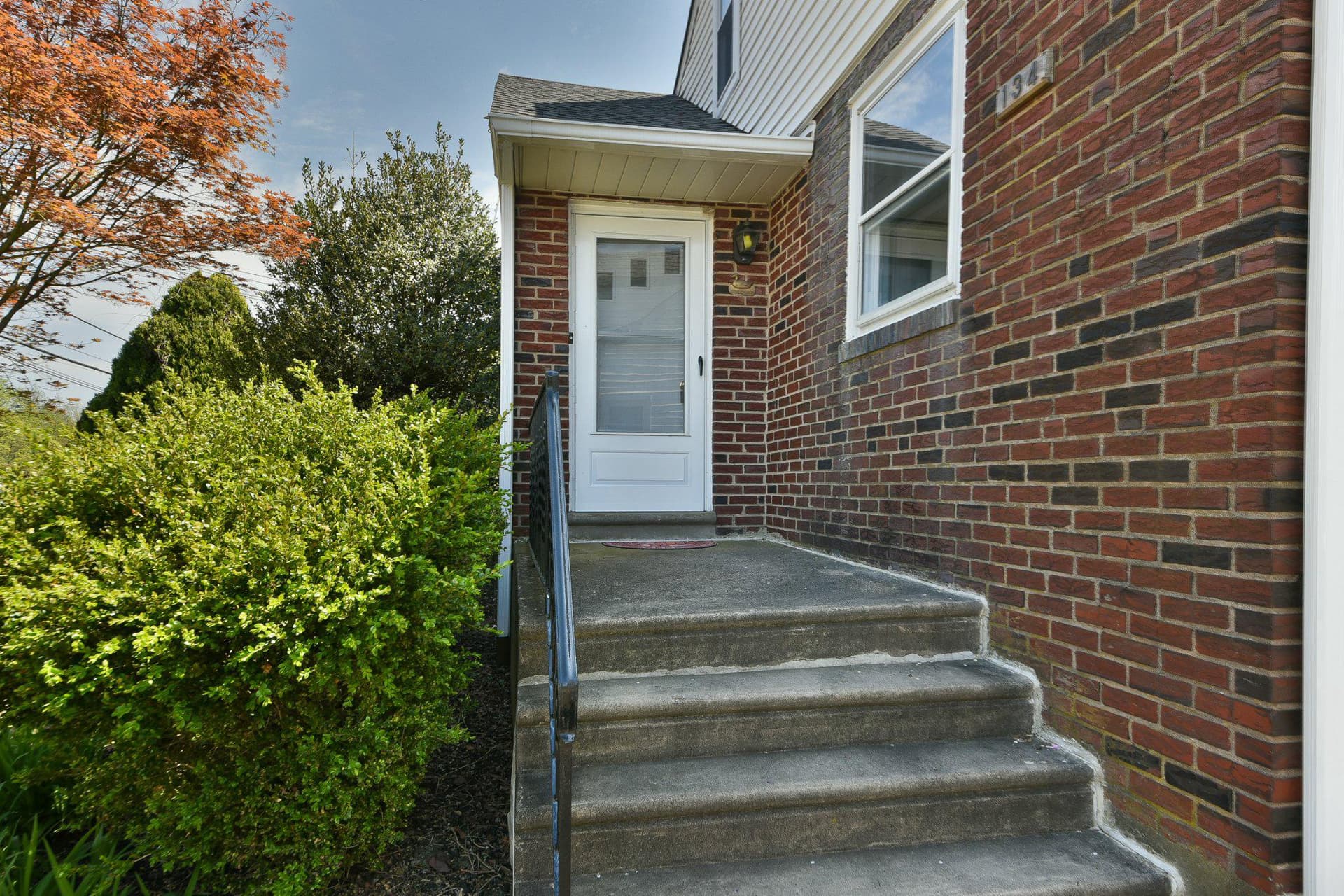 134 Shelmire Street photo 3