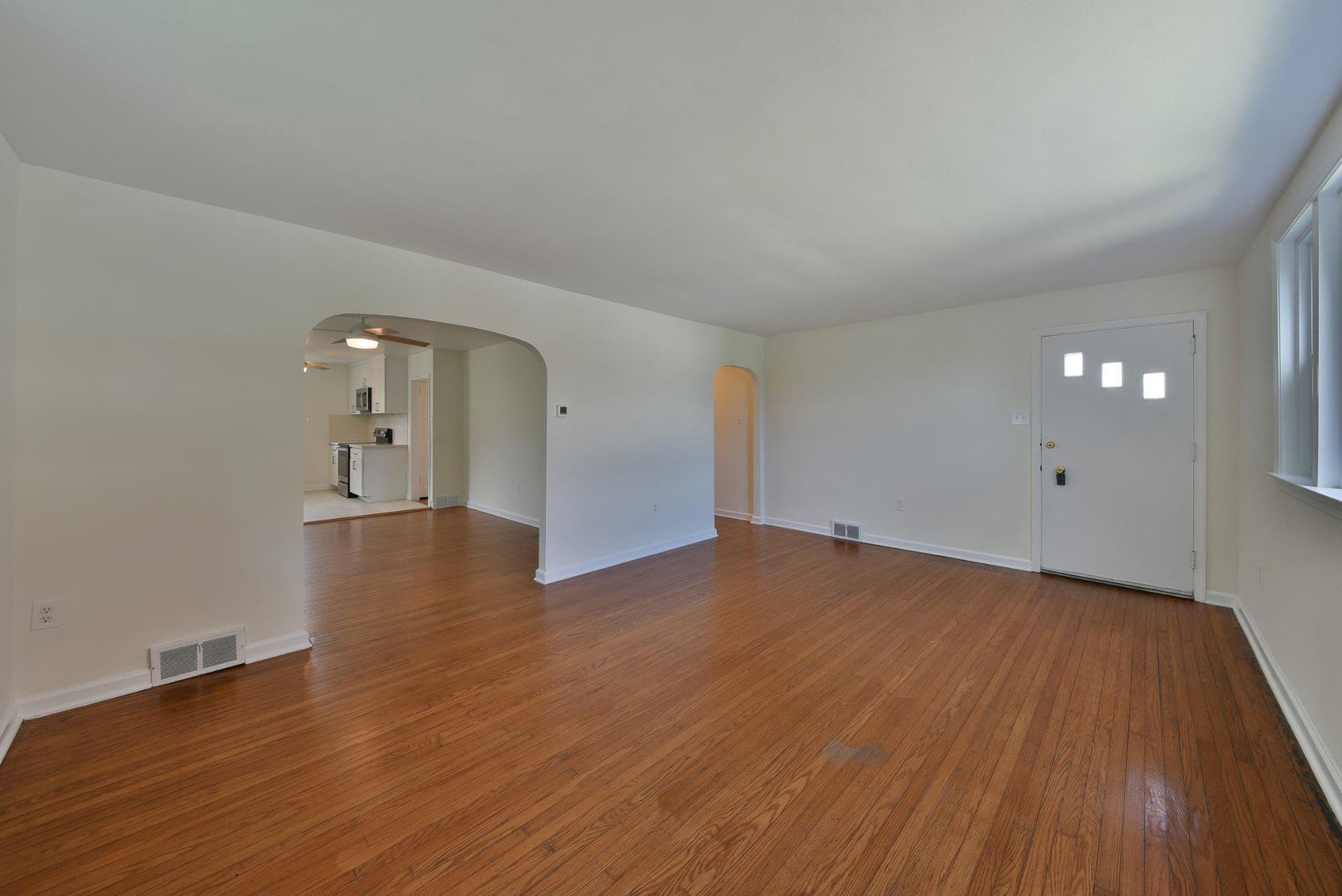 134 Shelmire Street photo 6