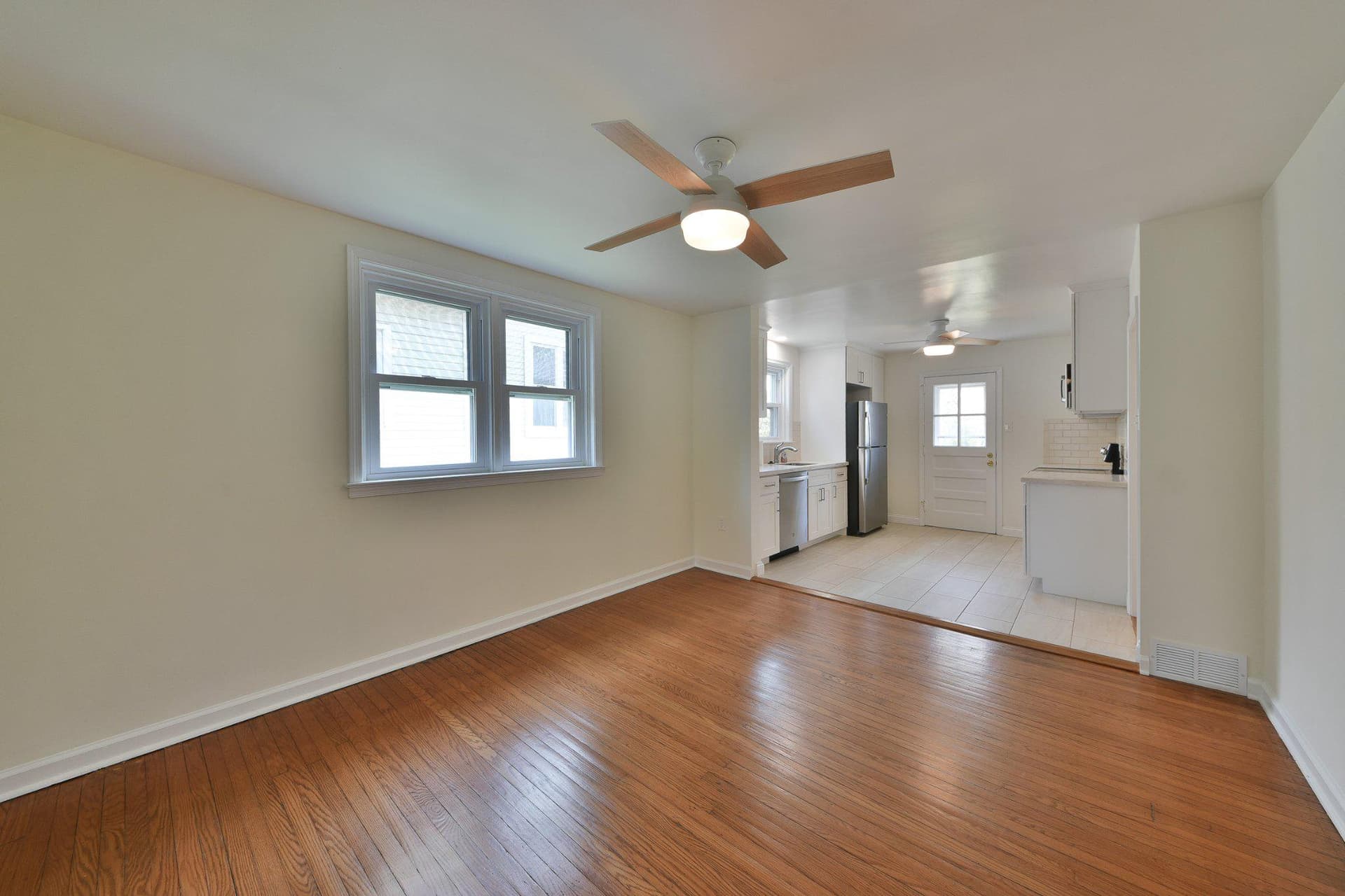 134 Shelmire Street photo 7