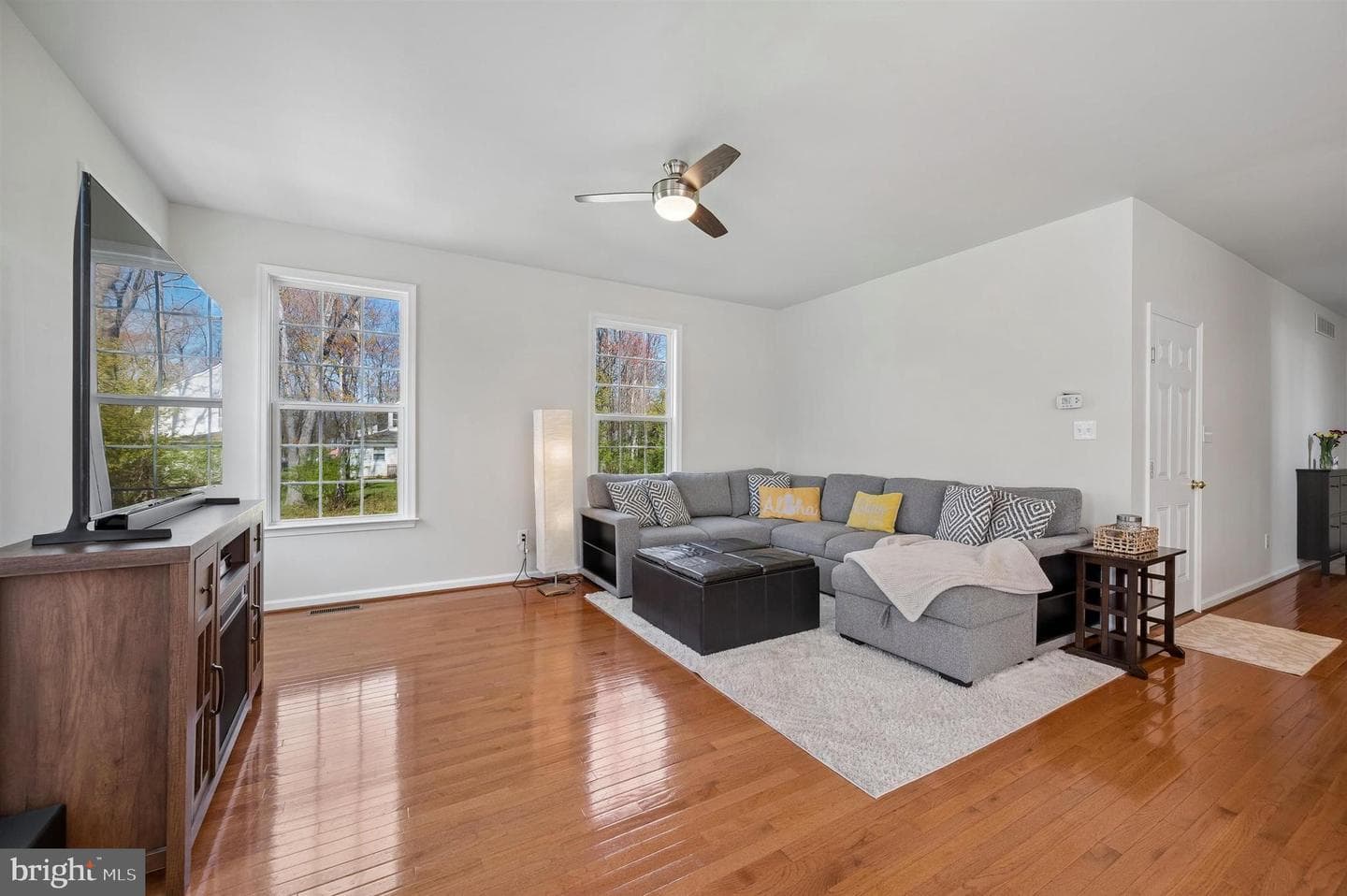 1474 N Line Street photo 10
