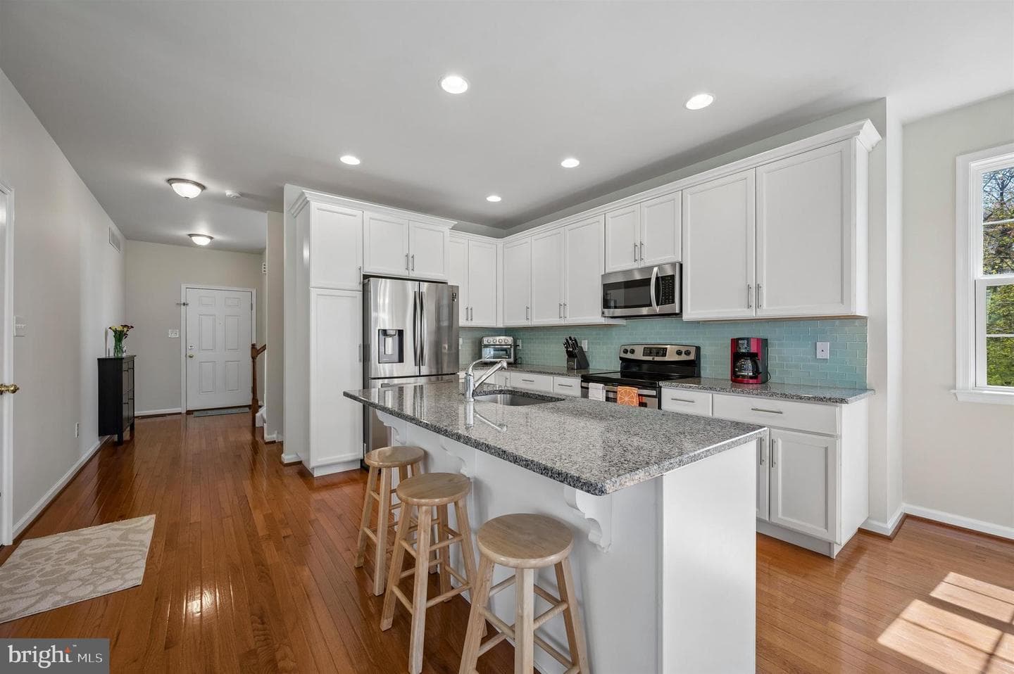 1474 N Line Street photo 9