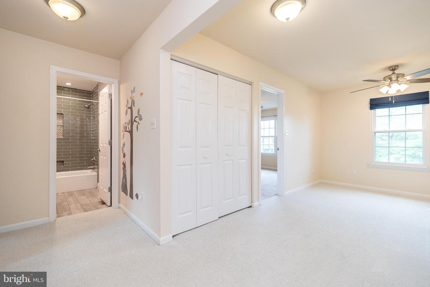 177 Seckel Court photo 28