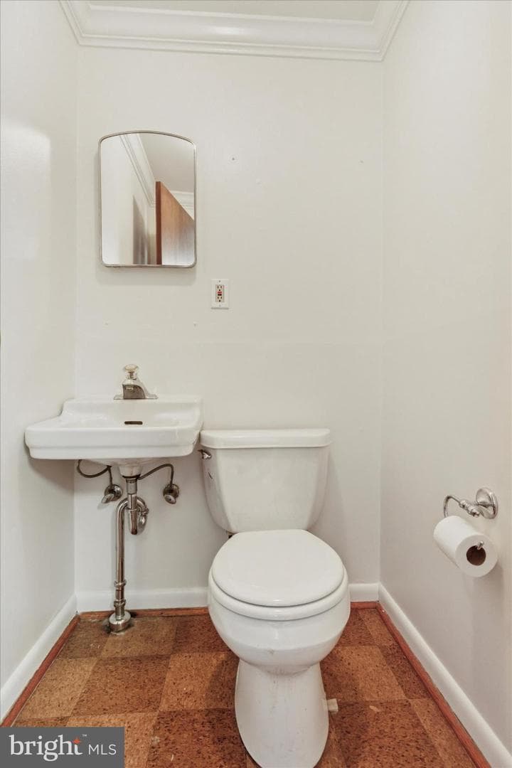 2008 Hemlock Road photo 28