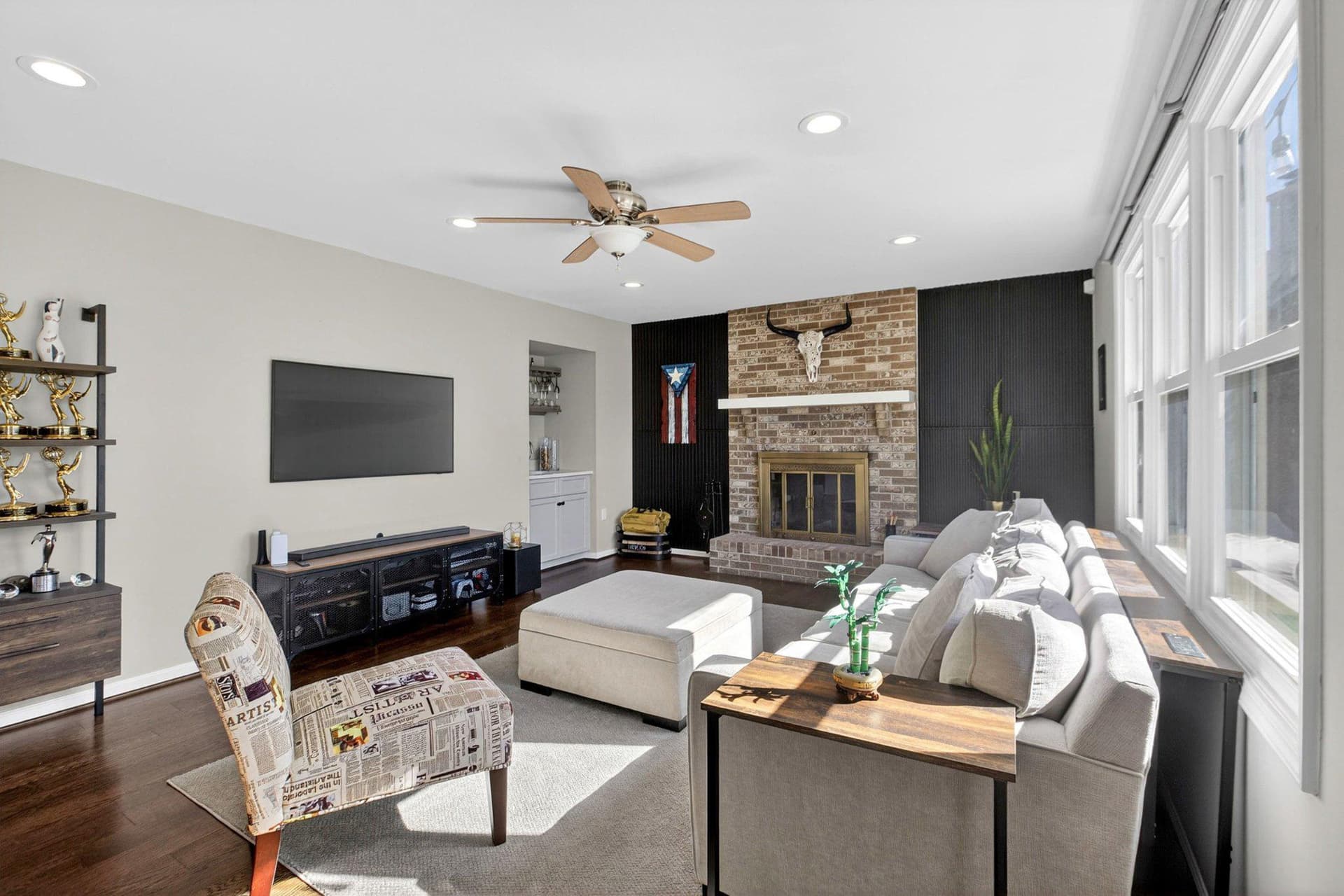 154 Hunsicker Drive photo 8