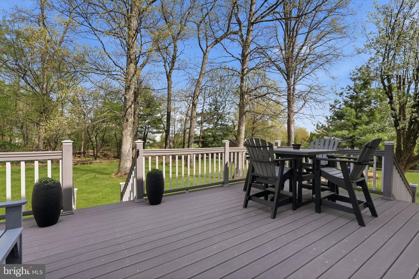 327 Abbey Lane photo 17