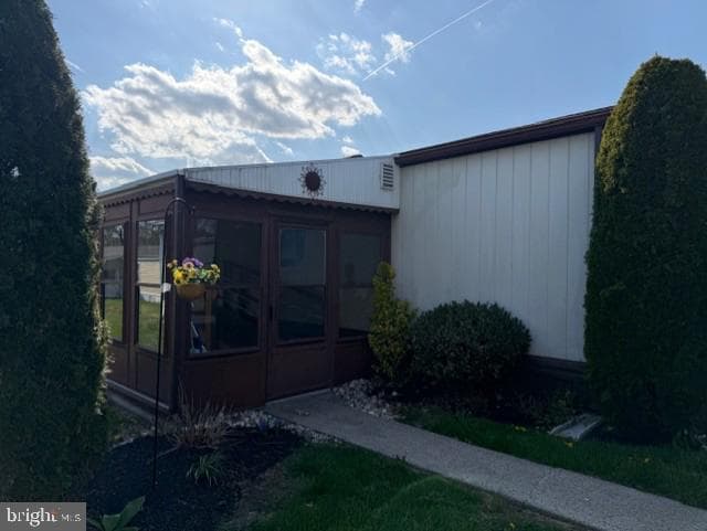 512 Willow Lane photo 3
